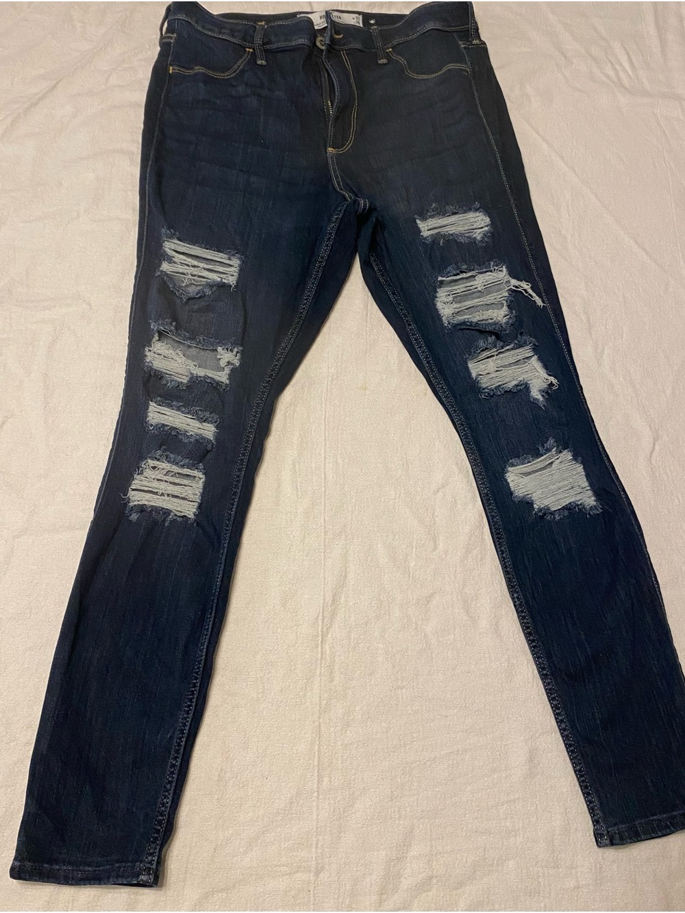 Hollister Women’s Jean Legging - Dark Blue. Comfy Distressed Skinny Size 13R